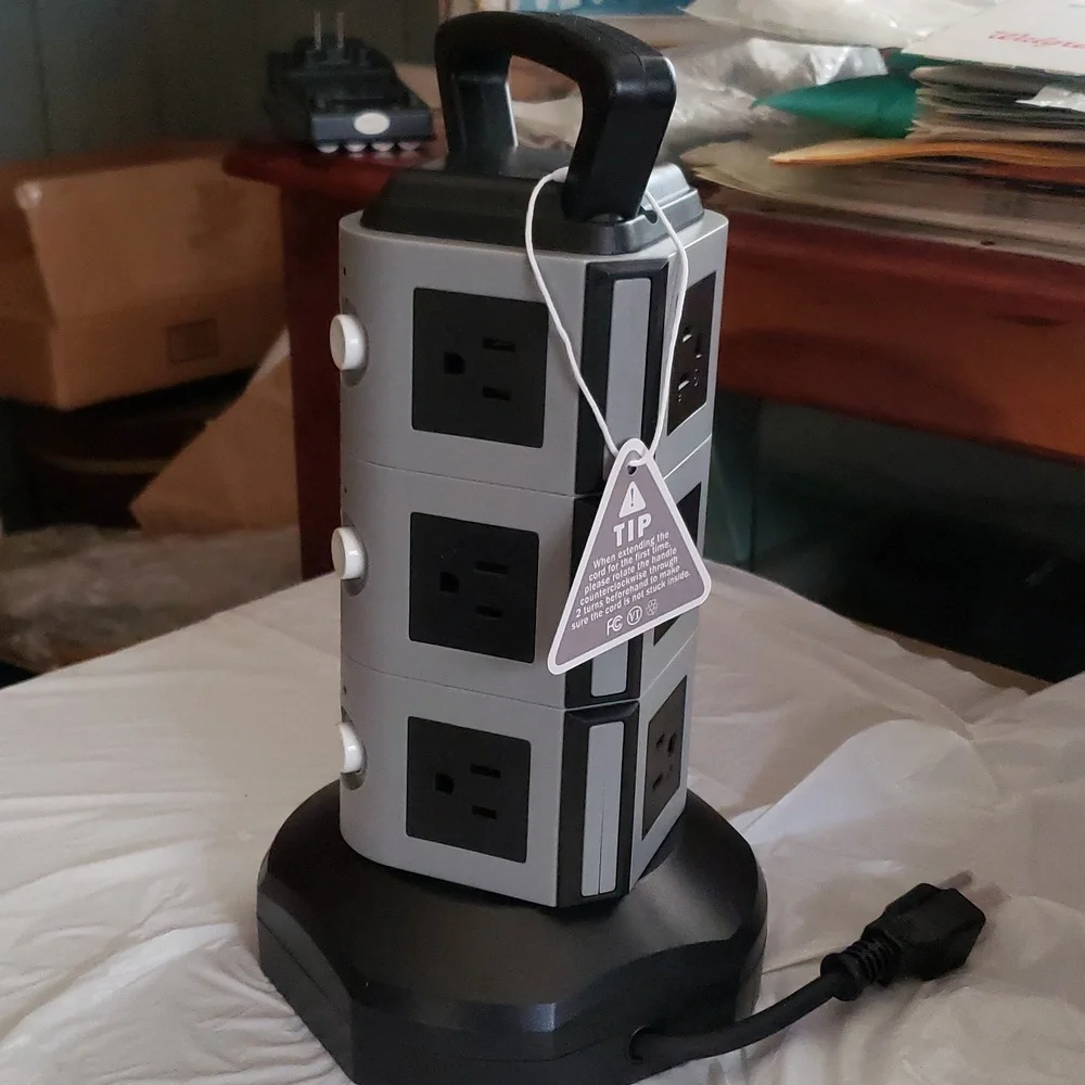 SUPER DADDY POWER STRIP TOWER NWT AND BOX